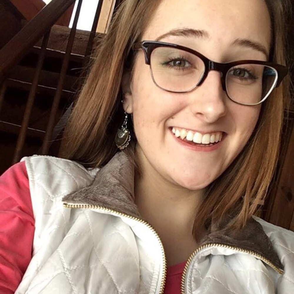 Meet your Posher, Laurel